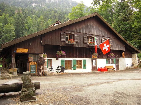Le restaurant de la ferme robert sales
