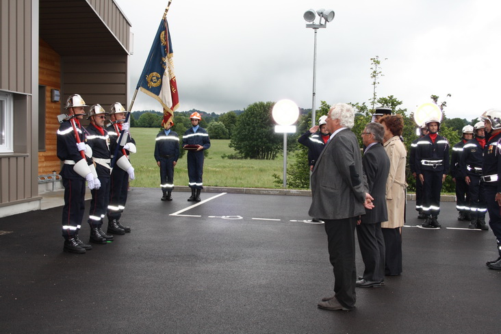 Inauguration et passation de pouvoir 25 juin 2012 003