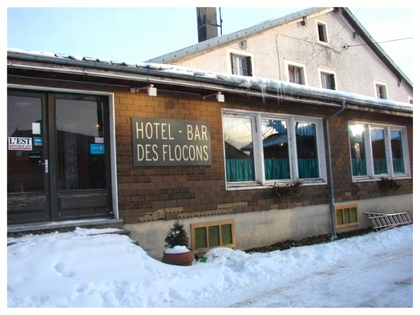 Hotel bar flocons poupoupidou